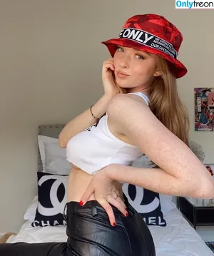 Larsen Thompson / larsenthompson nude photo #0577