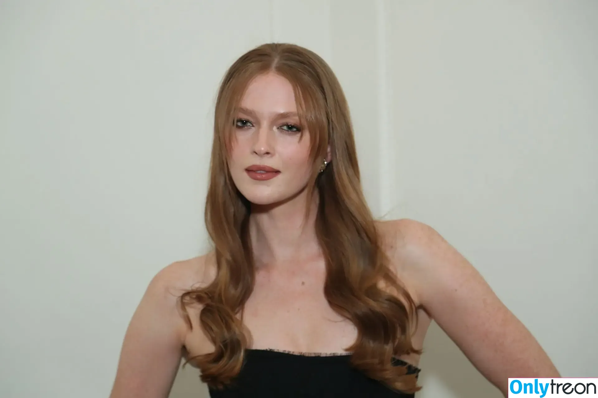 Larsen Thompson голая photo #0706 (larsenthompson)