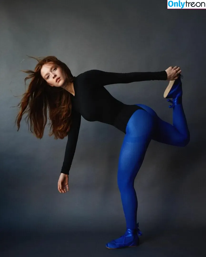 Larsen Thompson голая photo #0722 (larsenthompson)