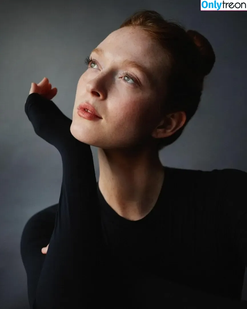 Larsen Thompson голая photo #0724 (larsenthompson)