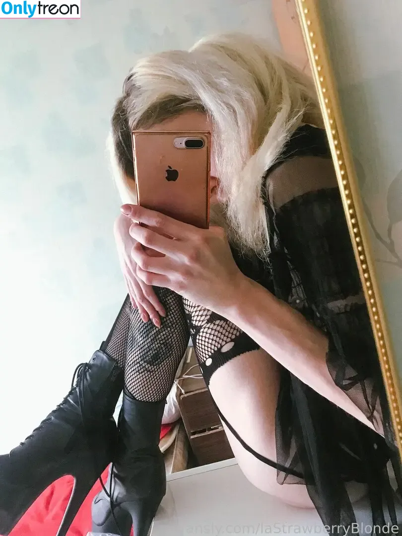 laStrawberryBlonde nude photo #0026 (laStrawberryBlonde)