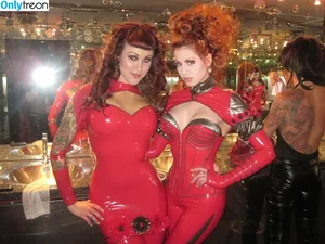 Latex Fetish / misslatexxx nude photo #0259