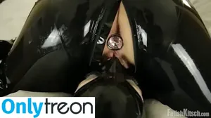 Latex Fetish / misslatexxx nude photo #0440