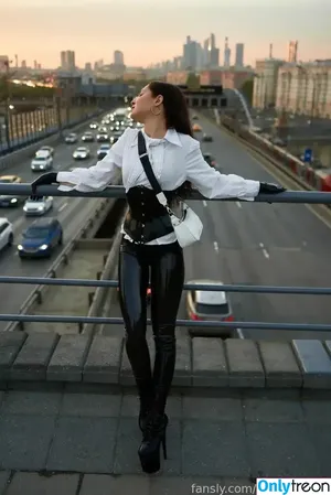 Latex Juliana / latex.juliana / latex_juliana nude photo #0151