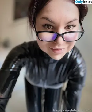 Latex Juliana / latex.juliana / latex_juliana nude photo #0165