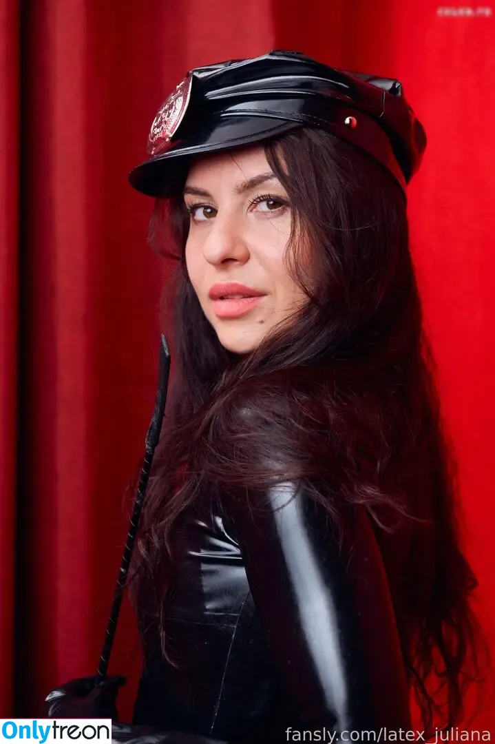 Latex Juliana nude photo #0064 (latex.juliana / latex_juliana)