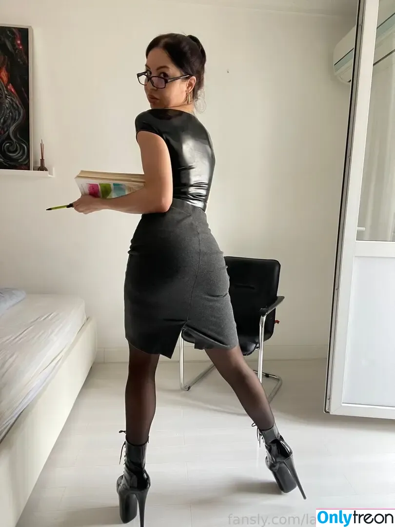 Latex Juliana nude photo #0128 (latex.juliana / latex_juliana)