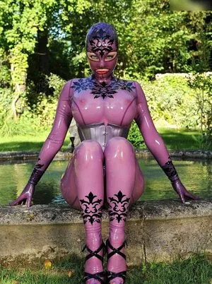 Latex Lucy / LatexLucy / explore nude photo #0509