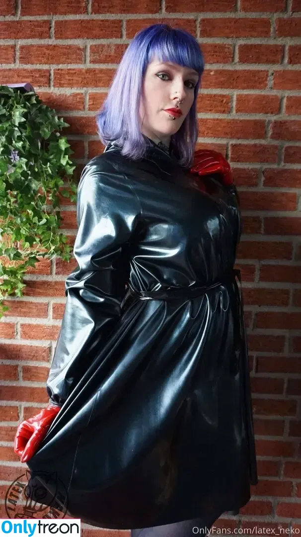 latex_neko nude photo #0030 (latex_neko)