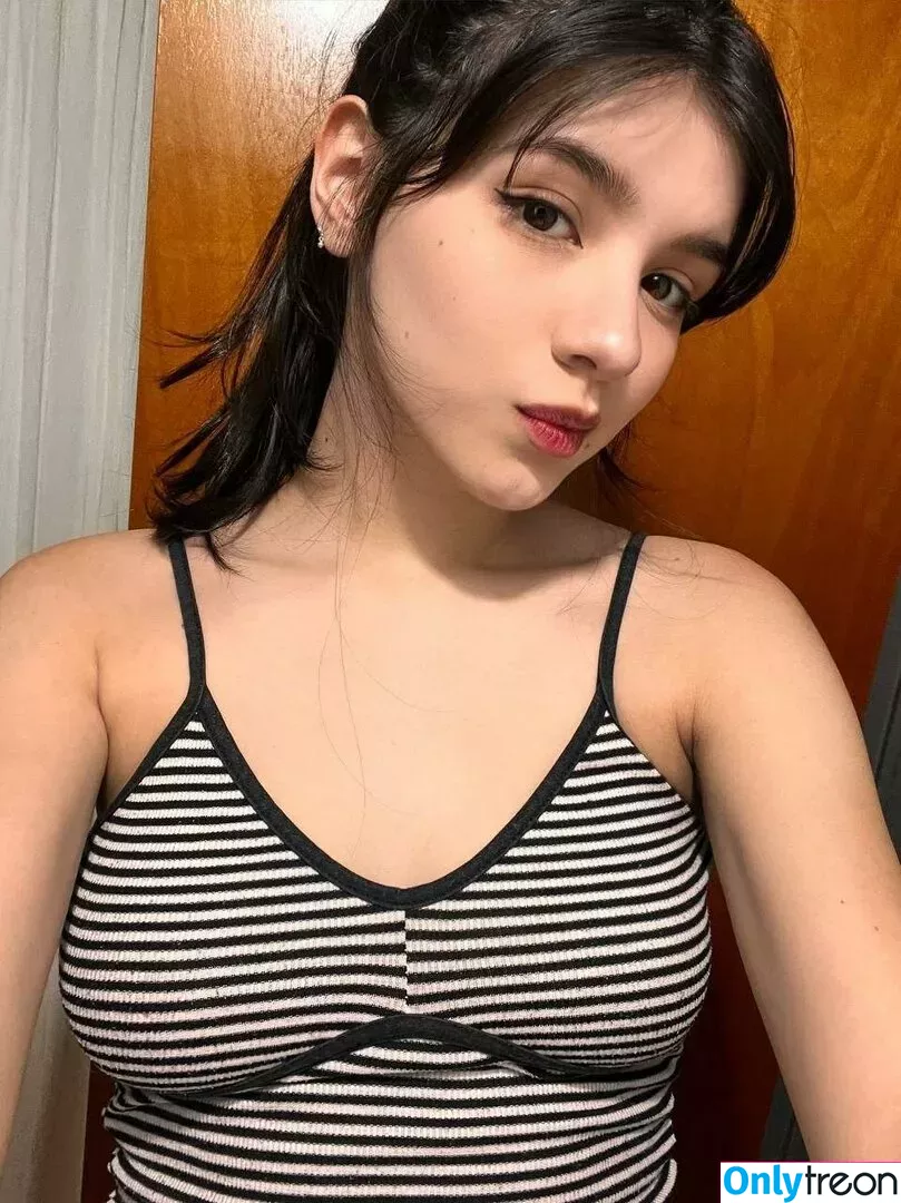latina_mariaa nude photo #0076 (LightOnion58 / marialatina___)