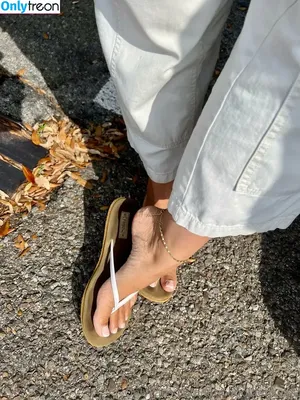 latinagoldensoles / latina.gold фото голая #0129