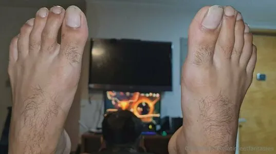 latinfeetfantasies / lfeetfantasies фото голая #0052