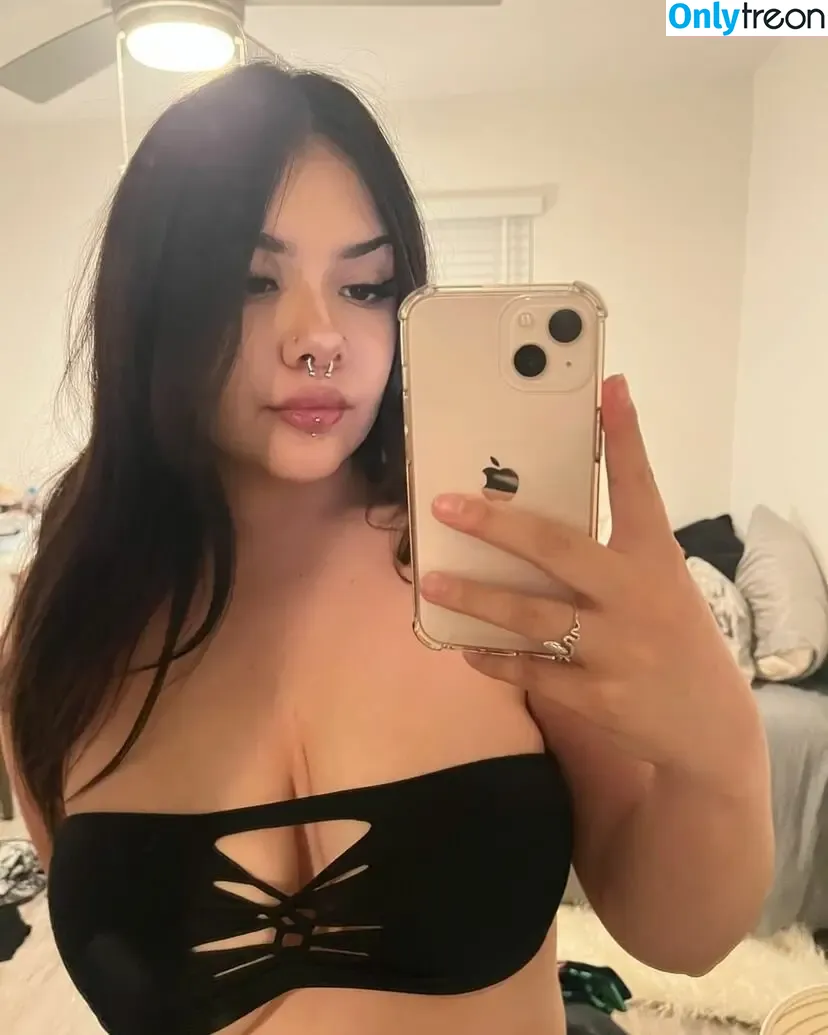 Laulalalaaa nude photo #0046 (Laulalalaaa)