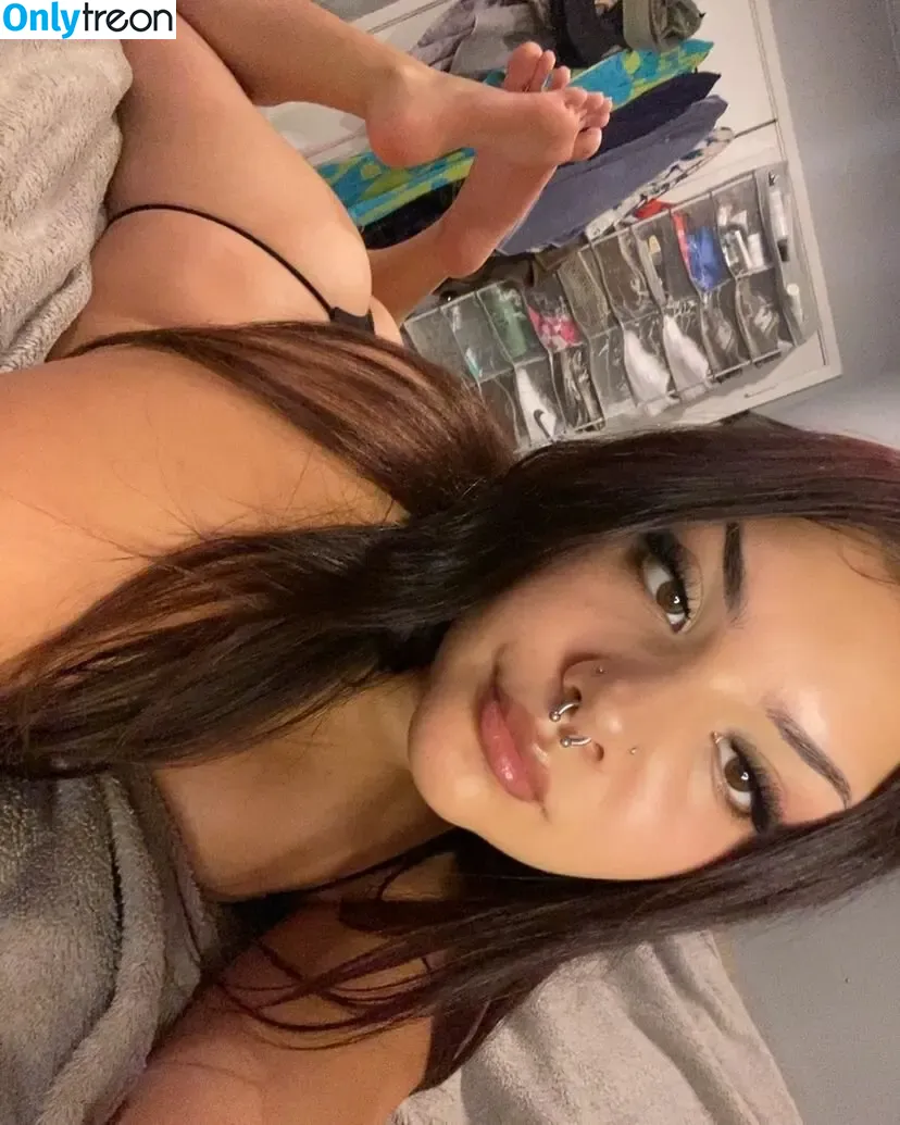 Laulalalaaa nude photo #0071 (Laulalalaaa)