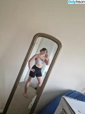  nude photo #0009