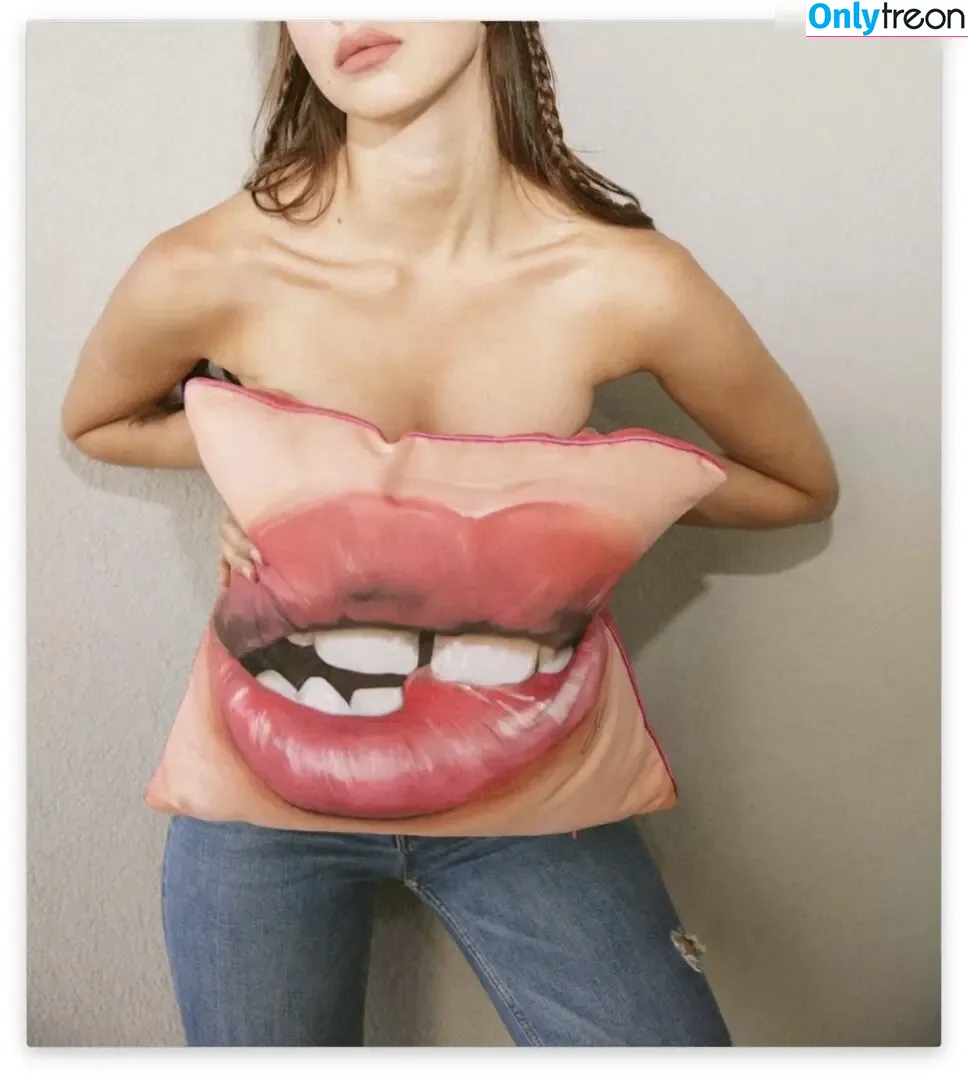 Laura Franziska Blank nude photo #0071 (laurafranziskaofficial)