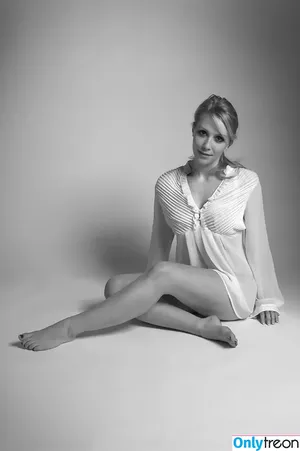 Laura Hamilton / laurahamiltontv nude photo #0163