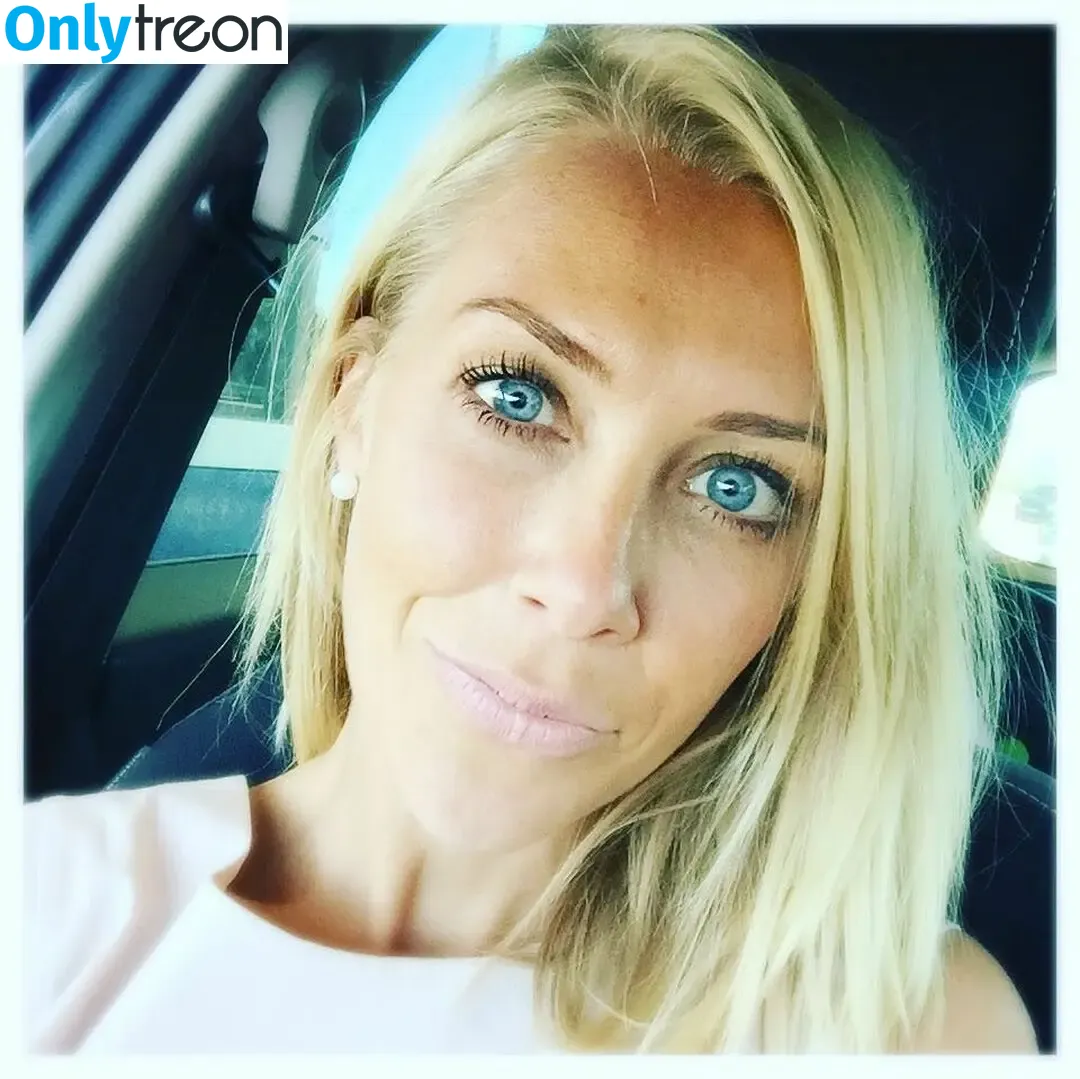 Laura Hamilton nude photo #0164 (laurahamiltontv)