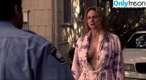 Laura Linney / itsmelauralinney фото голая #0009