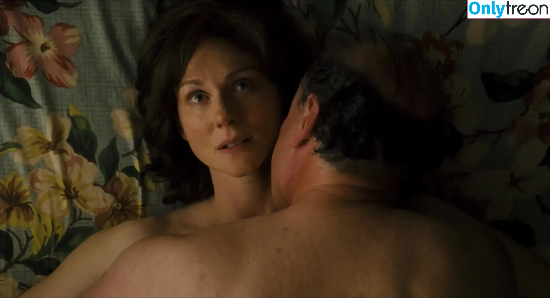 Laura Linney голая photo #0006 (itsmelauralinney)