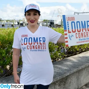 Laura Loomer / loomerfanclub nude photo #0004