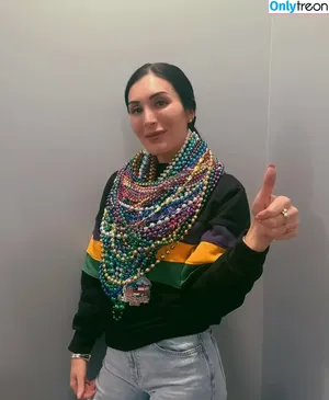 Laura Loomer / loomerfanclub nude photo #0029