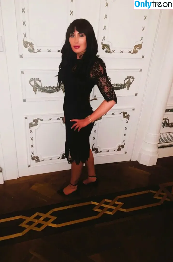 Laura Loomer nude photo #0003 (loomerfanclub)