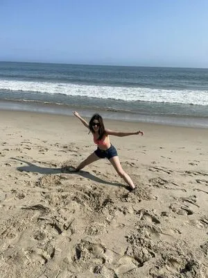 Laura Marano / lauramarano nude photo #0017