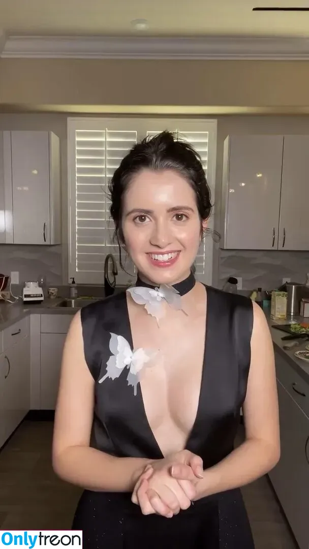 Laura Marano nude photo #0112 (lauramarano)