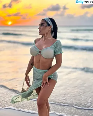 Laura Morante / laurachesnok фото голая #0020