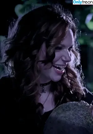 Laura Prepon / bomatopia / lauraprepon nude photo #0094