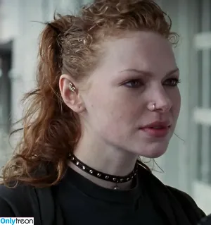 Laura Prepon / bomatopia / lauraprepon nude photo #0113
