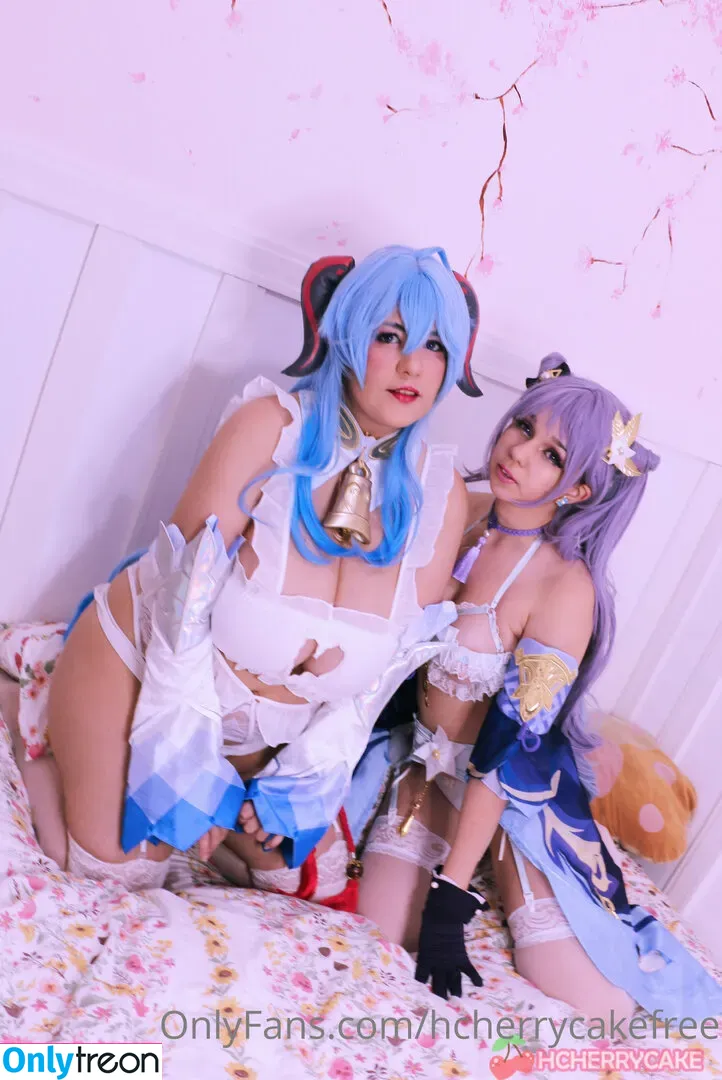 Laura Pyon nude photo #0070 (Laura_Pyon / laurapyon / laurapyon.cos)