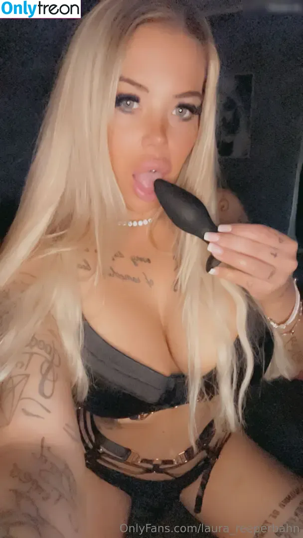 Laura Reeperbahn nude photo #0094 (laura_reeperbahn)