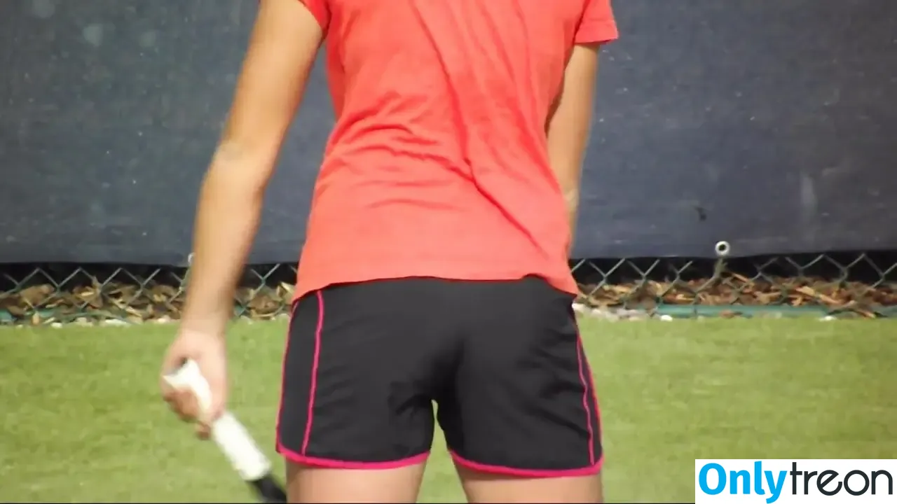 Laura Robson nude photo #0064 (laurarobson5)