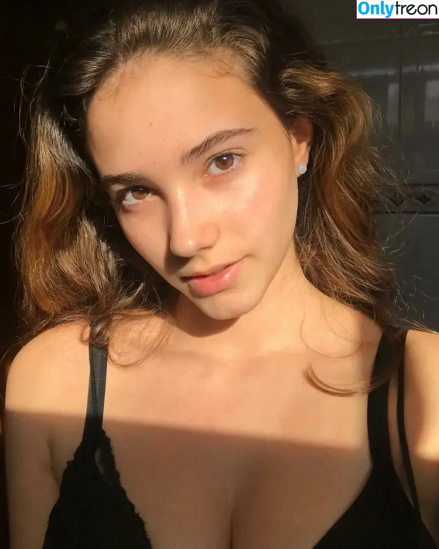 Laura Taylor голая photo #0007 (laurataylorv)