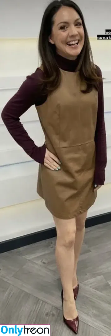 Laura Tobin голая photo #0617 (lauratobinweather)