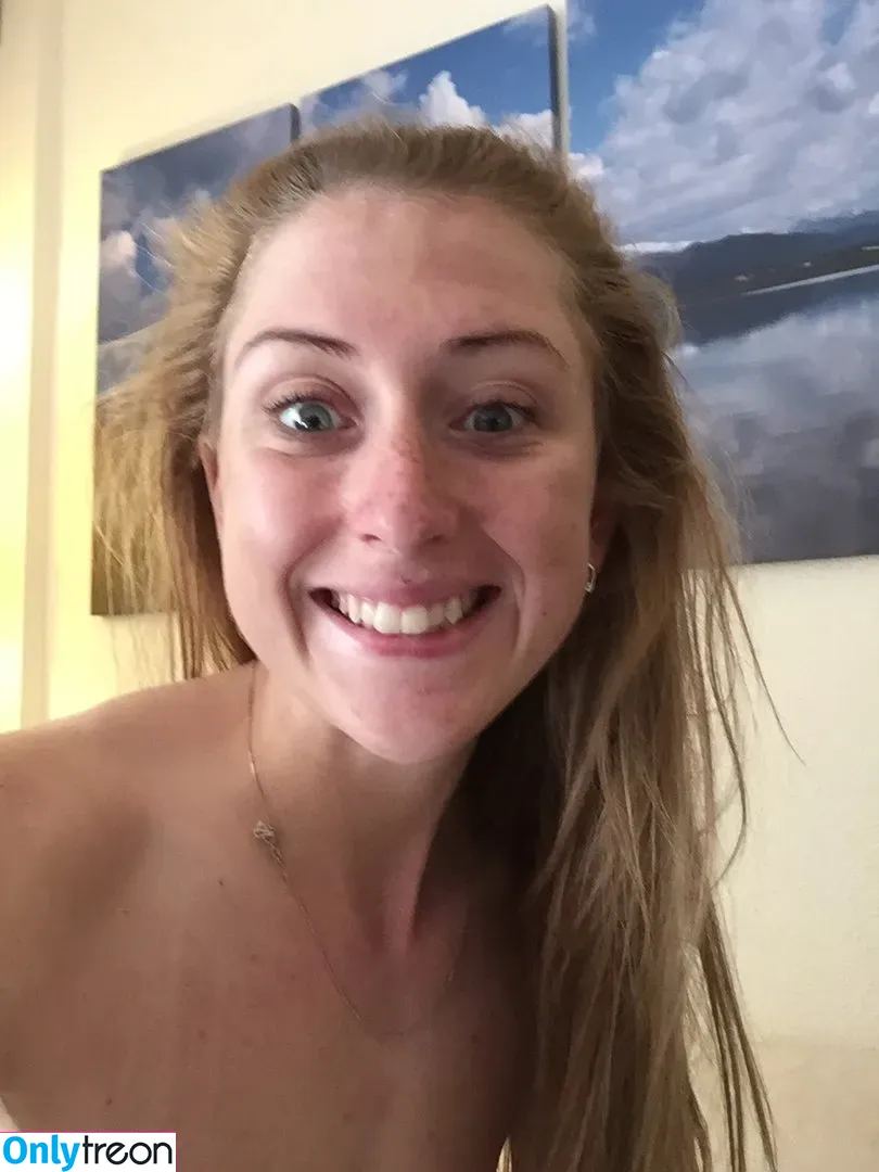 Laura Trott nude photo #0001 (Laura Trott)