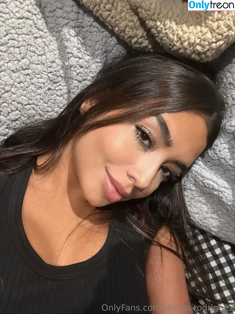 Lauraa.rodriguez голая photo #0025 (lauradrodriguez)