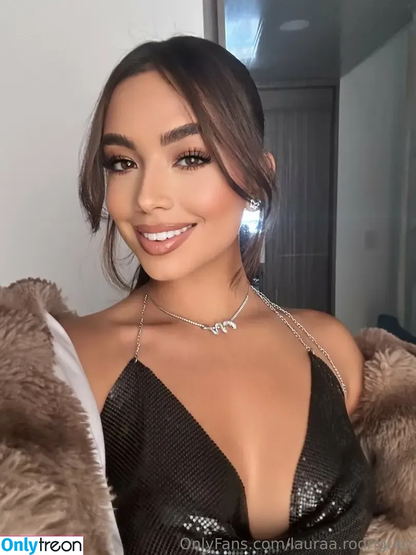 Lauraa.rodriguez голая photo #0097 (lauradrodriguez)