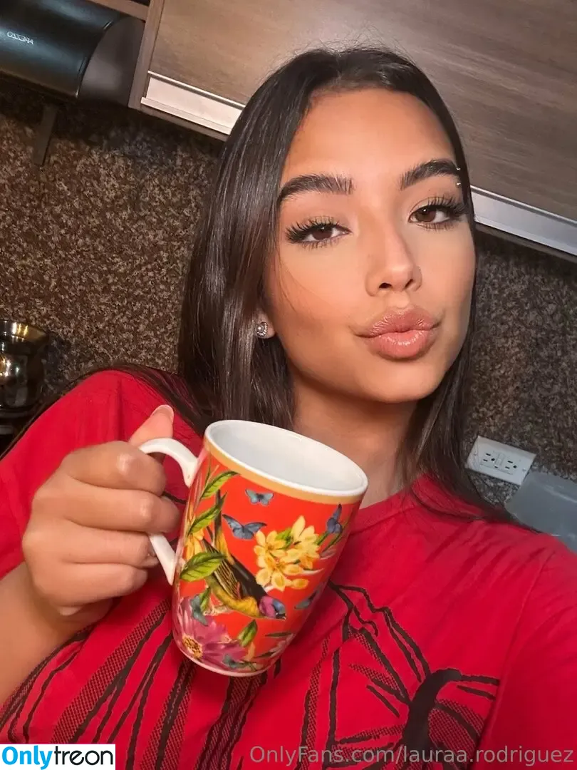 Lauraa.rodriguez голая photo #0140 (lauradrodriguez)