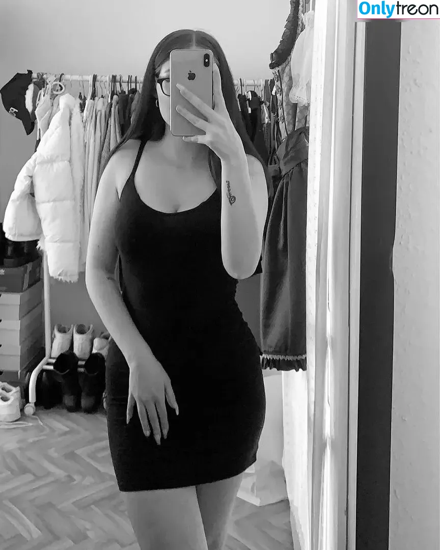 Lauraaasmk голая photo #0035 (lauraaasmk__ / lauraceline)