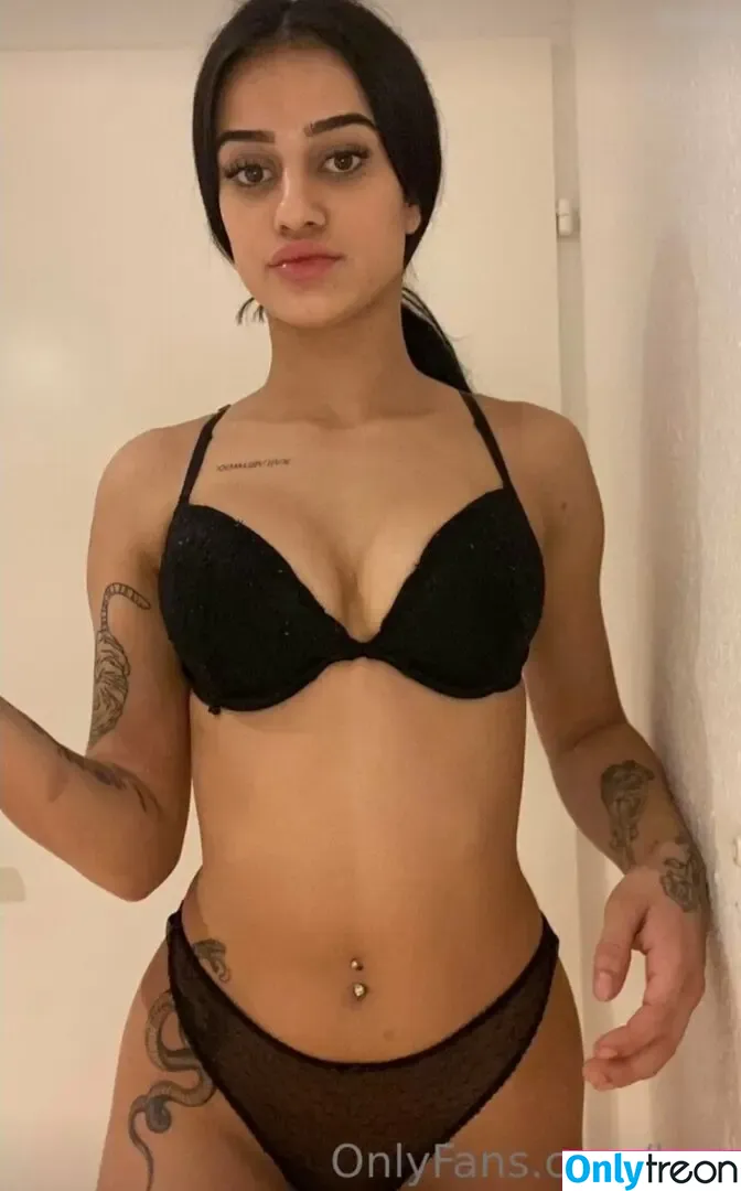 Laurabeb голая photo #0017 (laurachesnok)