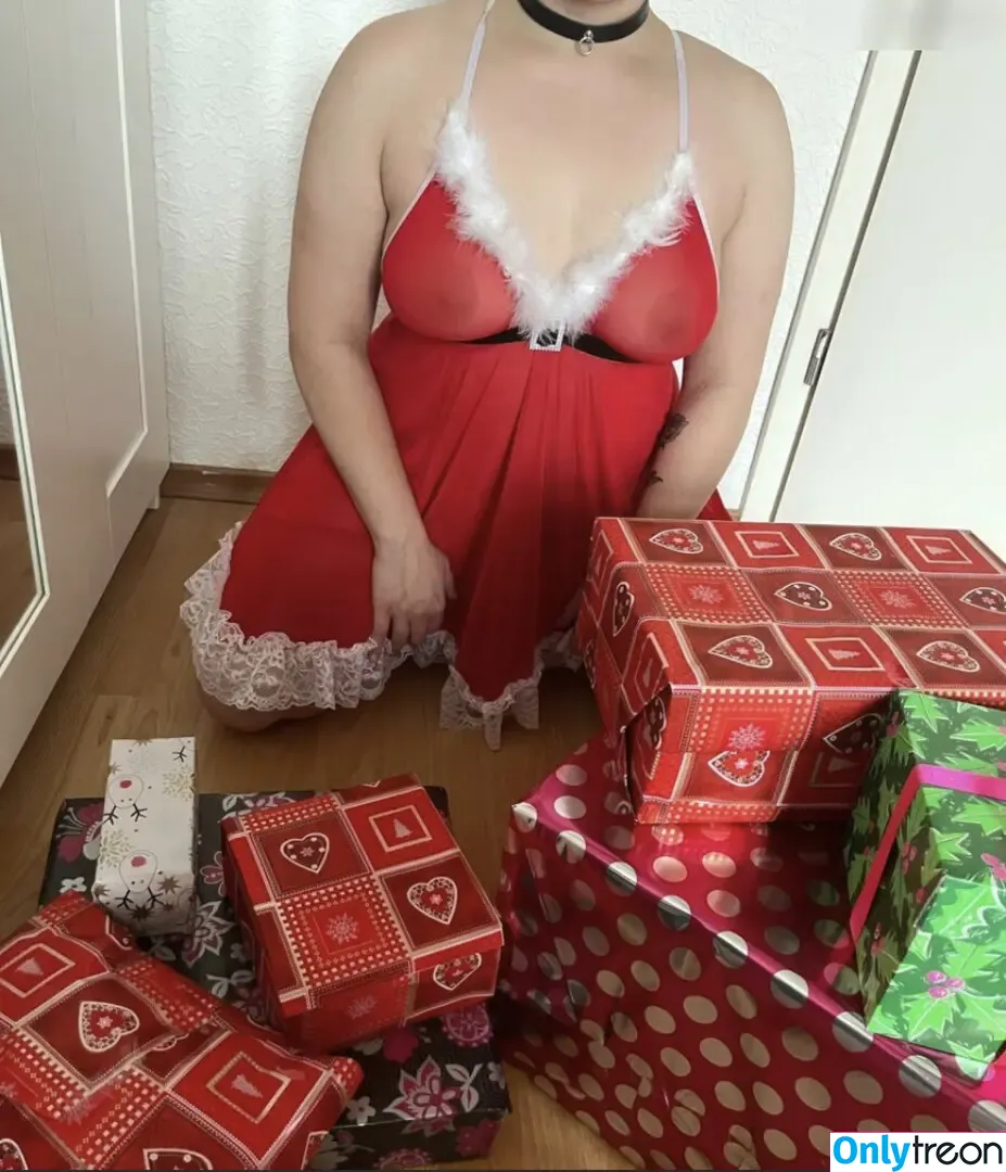 lauradenise98 nude photo #0133 (SirCarpeNoctem / _crazy13girl_)