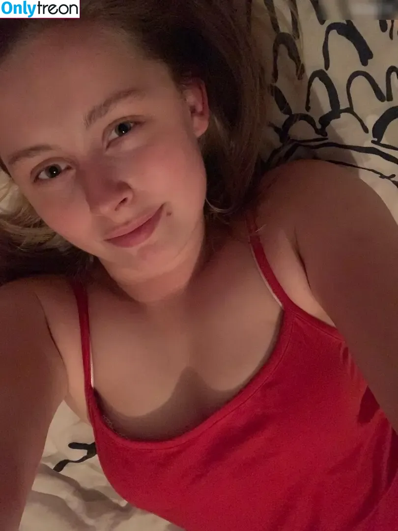 lauradenise98 nude photo #0282 (SirCarpeNoctem / _crazy13girl_)