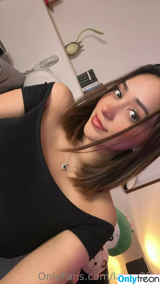 laurafreex nude photo #0077 (laurafreix)