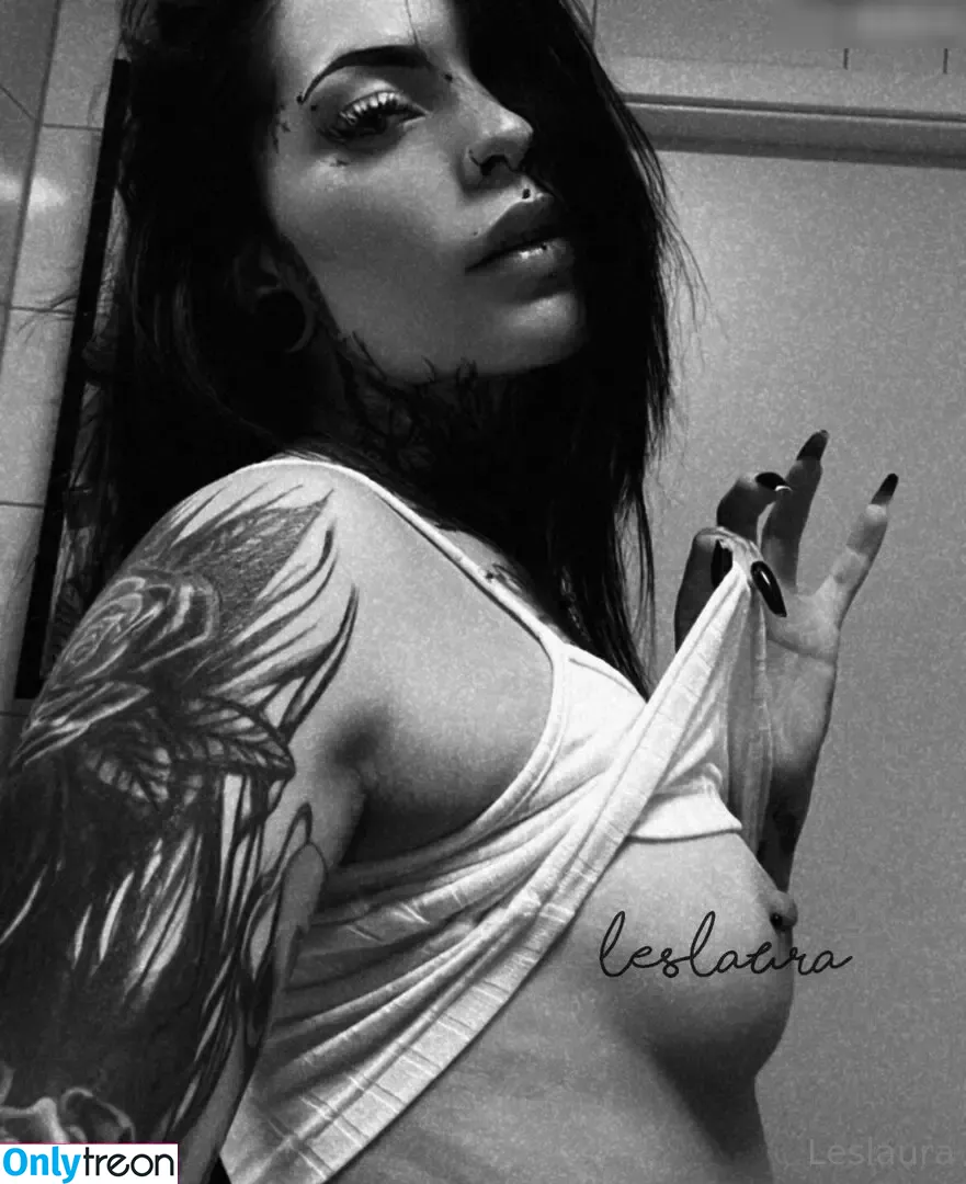 Laurasorooo голая photo #0117 (laurachesnok)