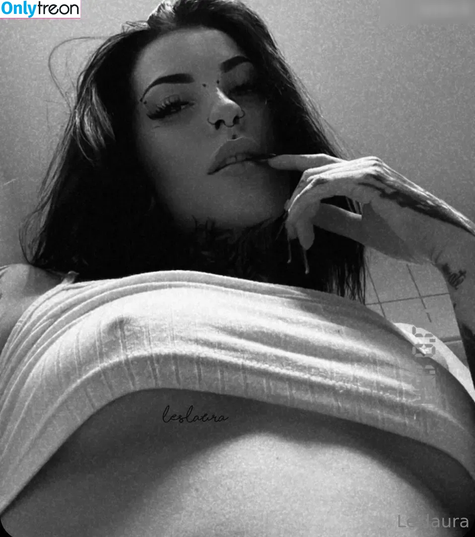 Laurasorooo голая photo #0119 (laurachesnok)