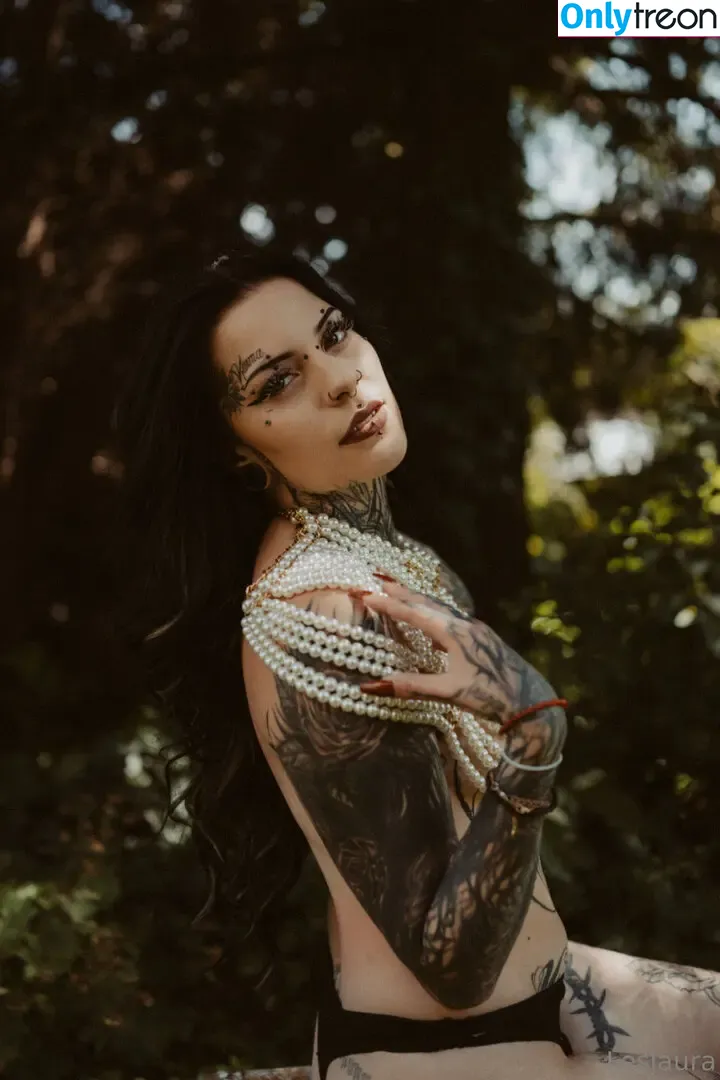 Laurasorooo nude photo #0172 (laurachesnok)