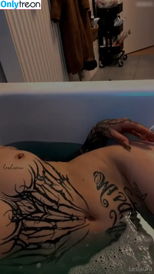Laurasorooo голая photo #0179 (laurachesnok)